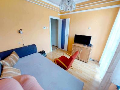 Egerben a Kárpáti úti lakótelepen 3 szobás lakás eladó (109602-thumb)